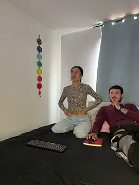 Snapshot of anika_lowen02 chatting on 10.16.25 anika lowen02 online show from 10.16.25