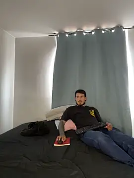 Snapshot of anika_lowen02 chatting on 10.17.25 anika lowen02 online show from 10.17.25