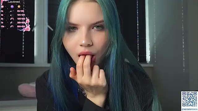 EvelyynLopez online show from 02.21.25