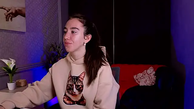 Belle Via online show from 06.25.26