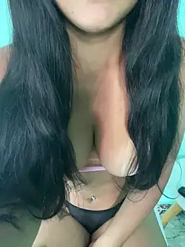 Snapshot of taynara6969 chatting on 03.19.25 taynara6969 online show from 03.19.25