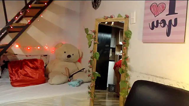 luna sky83 online show from 01.22.25