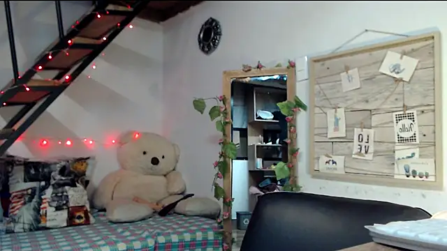 luna sky83 online show from 03.12.25