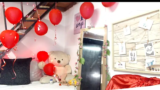 luna sky83 online show from 09.28.25