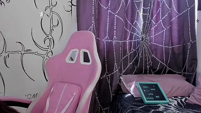 AlyRoses online show from 06.19.26