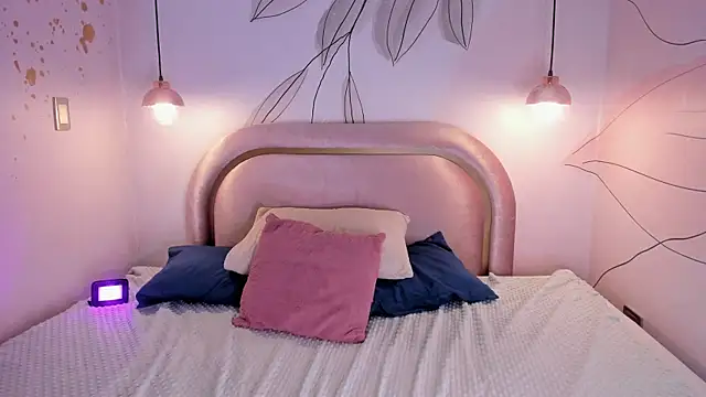 LottiCarter online show from 08.01.26