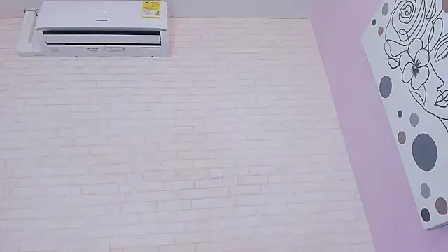 Tiffany mendez online show from 03.17.25