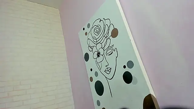 Tiffany mendez online show from 09.17.25