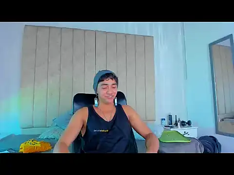 Snapshot of Muichiro_tokito1 chatting on 01.11.25 Muichiro tokito1 online show from 01.11.25