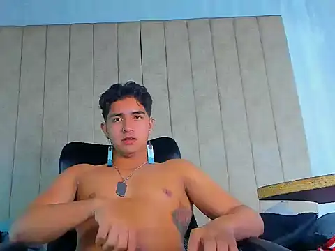 Snapshot of Muichiro_tokito1 chatting on 01.13.25 Muichiro tokito1 online show from 01.13.25