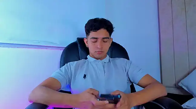 Snapshot of Muichiro_tokito1 chatting on 03.03.25 Muichiro tokito1 online show from 03.03.25