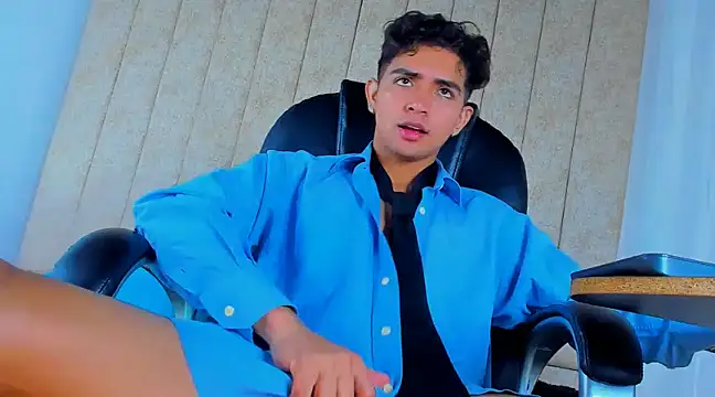 Snapshot of Muichiro_tokito1 chatting on 03.08.25 Muichiro tokito1 online show from 03.08.25