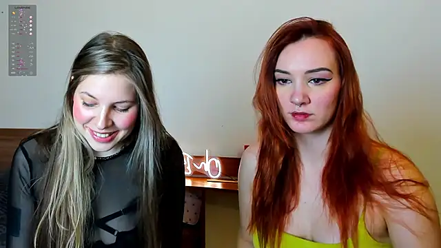 Snapshot of Annie_aww chatting on 01.21.25 Annie aww online show from 01.21.25