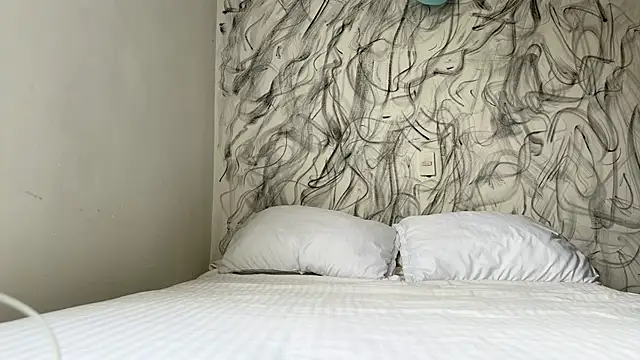 Saturno v online show from 01.14.26