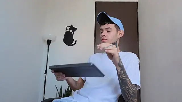 Saturno v online show from 02.26.26