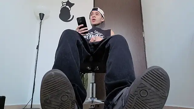 Saturno v online show from 03.12.26