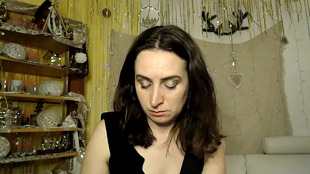 AskMeStandUp online show from 02.25.26