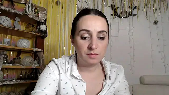 AskMeStandUp online show from 03.16.26