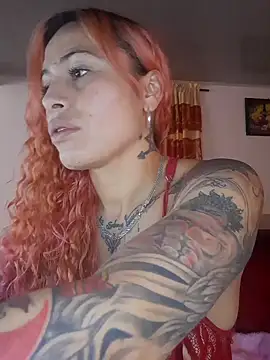 Snapshot of Sexy-Favgirl chatting on 02.06.25 Sexy-Favgirl online show from 02.06.25