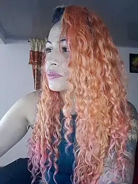 Snapshot of Sexy-Favgirl chatting on 02.28.25 Sexy-Favgirl online show from 02.28.25