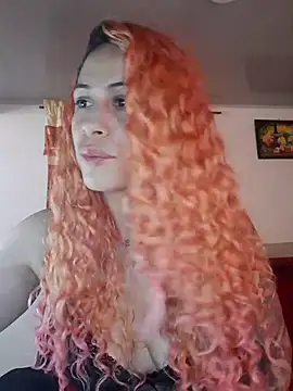 Snapshot of Sexy-Favgirl chatting on 03.02.25 Sexy-Favgirl online show from 03.02.25