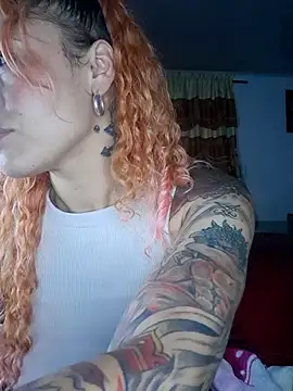 Snapshot of Sexy-Favgirl chatting on 03.22.25 Sexy-Favgirl online show from 03.22.25