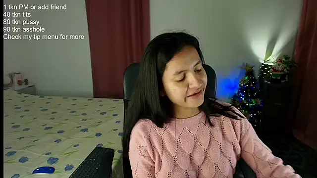 Snapshot of ChloeSanchezx chatting on 12.14.25 ChloeSanchezx online show from 12.14.25