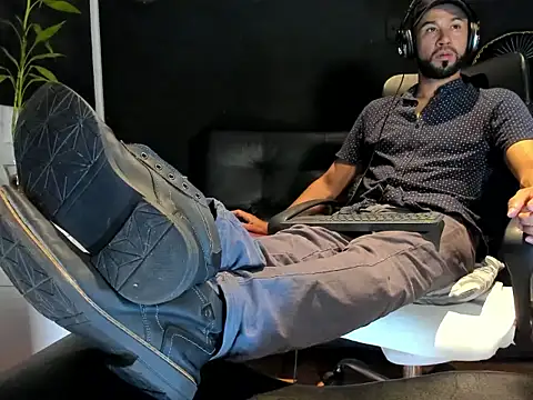 alessandro wye online show from 10.24.25