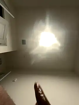 Snapshot of PointingPetrol chatting on 10.19.25 PointingPetrol online show from 10.19.25