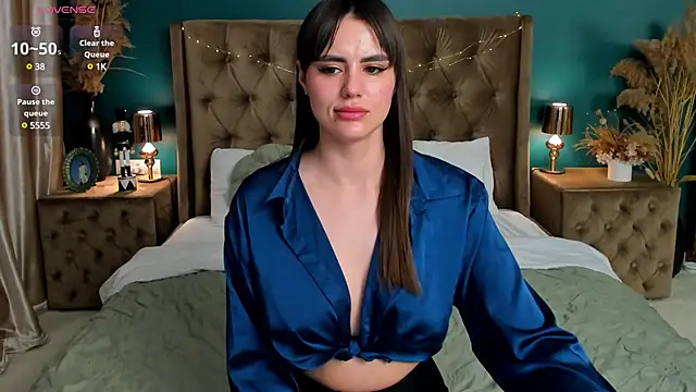 CalyMoon online show from 02.17.25