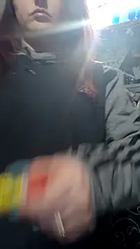 Snapshot of lilbishmiss chatting on 12.17.25 lilbishmiss online show from 12.17.25