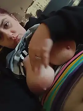 Snapshot of lilbishmiss chatting on 02.11.26 lilbishmiss online show from 02.11.26