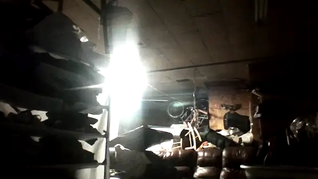 Snapshot of lilbishmiss chatting on 03.20.26 lilbishmiss online show from 03.20.26