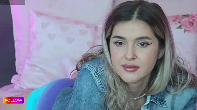 Sarah-Hart online show from 02.18.25