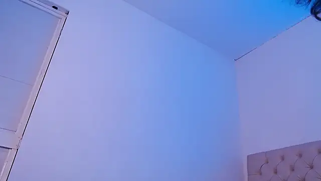 Snapshot of isabella_jazz chatting on 12.25.24 isabella jazz online show from 12.25.24