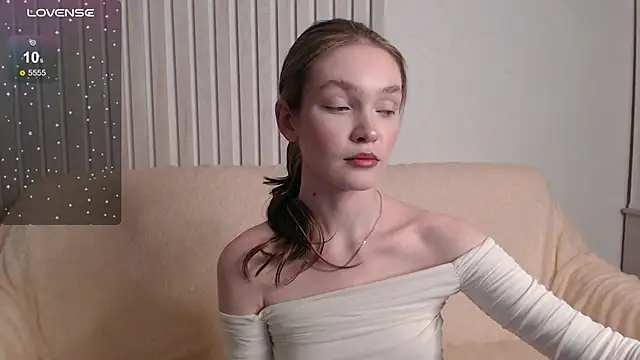 stellapayne1 online show from 11.23.25