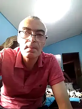 hugosafado333 online show from 03.02.25