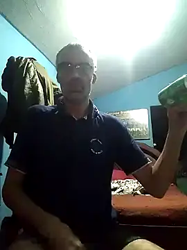 hugosafado333 online show from 03.23.25