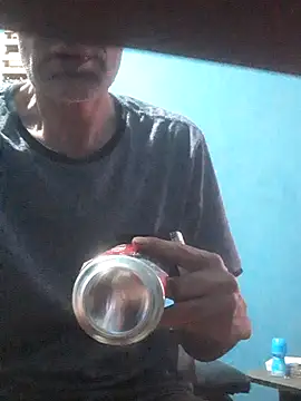 hugosafado333 online show from 10.04.25