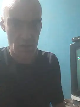 hugosafado333 online show from 10.13.25