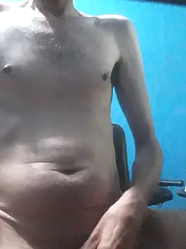 hugosafado333 online show from 10.25.25