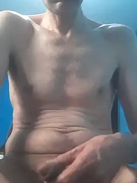 hugosafado333 online show from 12.18.25