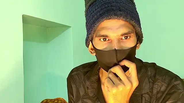 Snapshot of Habibi_big_b chatting on 02.14.26 Habibi big b online show from 02.14.26