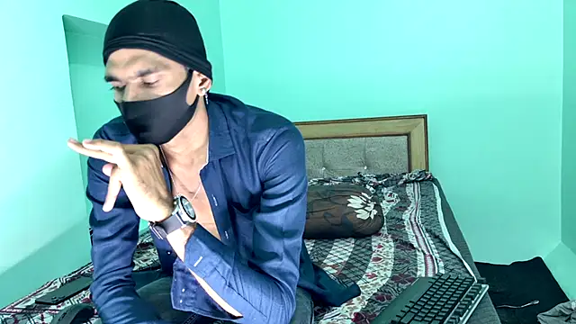 Snapshot of Habibi_big_b chatting on 02.23.26 Habibi big b online show from 02.23.26