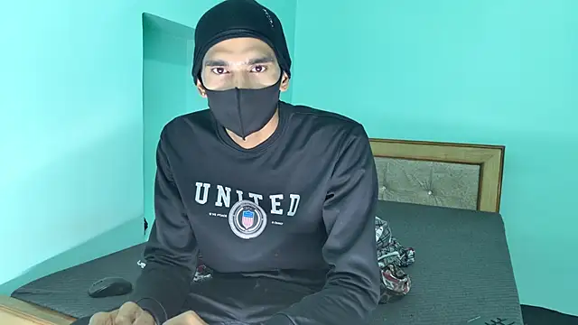 Snapshot of Habibi_big_b chatting on 03.09.26 Habibi big b online show from 03.09.26