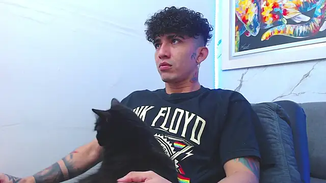 targuerian22 online show from 12.22.25