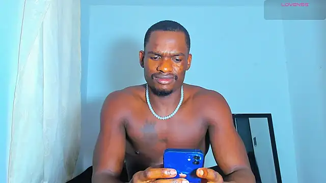 Snapshot of edwin_mosquera1 chatting on 09.29.25 edwin mosquera1 online show from 09.29.25