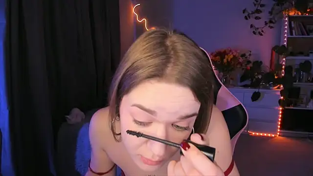 ami amour  online show from 12.03.24