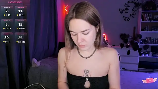 ami amour  online show from 02.19.25