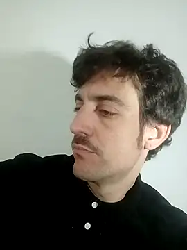 Snapshot of gorkamacbew chatting on 01.04.25 gorkamacbew online show from 01.04.25